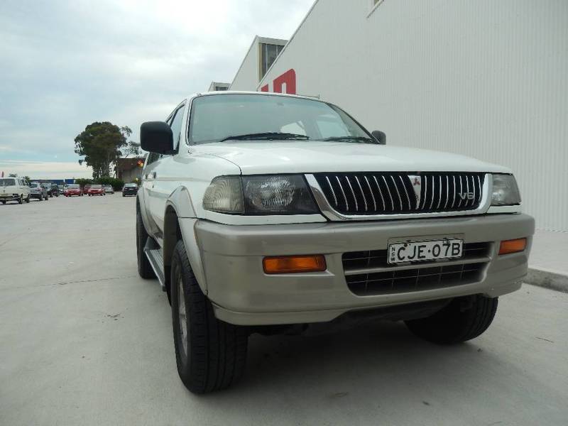 1999 MITSUBISHI CHALLENGER (4x4) PA