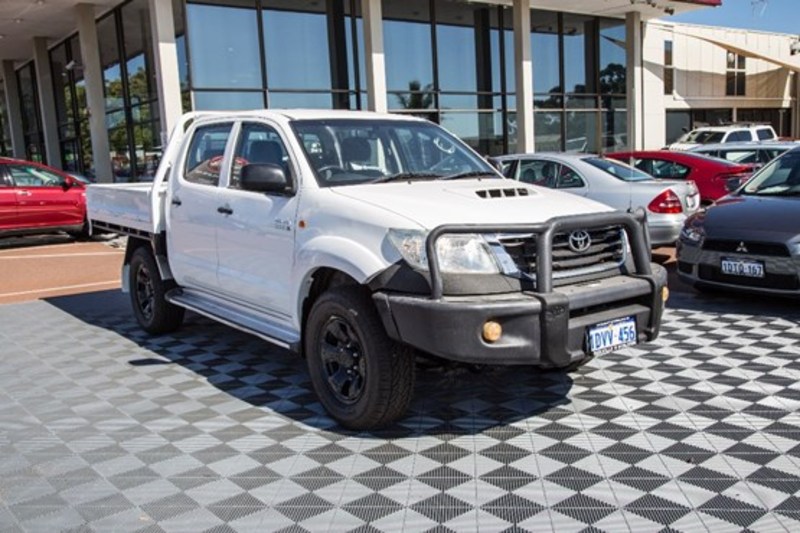 2012 TOYOTA HILUX SR KUN26R