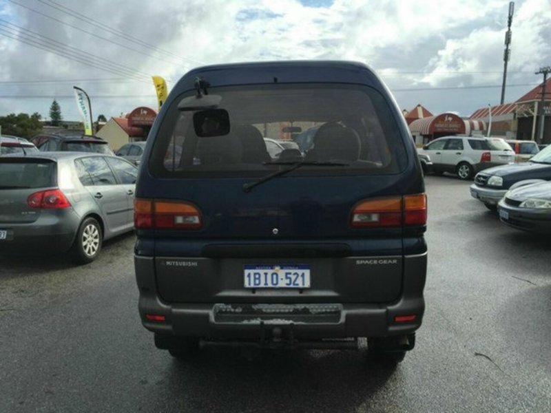 1994 MITSUBISHI DELICA Exceed P25W