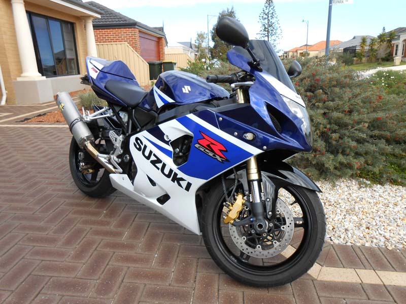 2005 SUZUKI GSX 750F K5