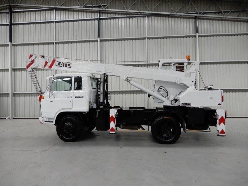 1982 ISUZU SBR SBR Truck