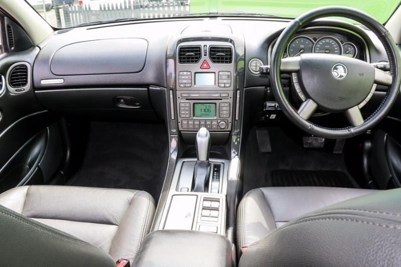 2006 HOLDEN ADVENTRA