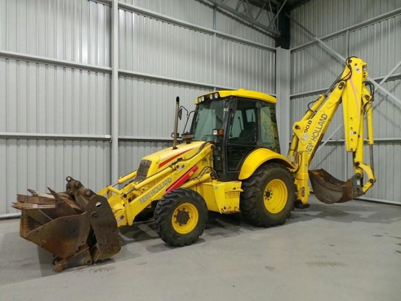 2003 NEW HOLLAND LB90
