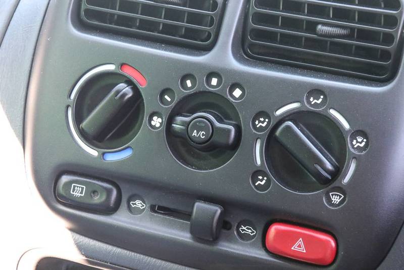 2003 SUZUKI IGNIS GA