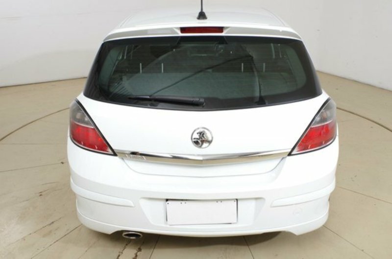 2010 HOLDEN ASTRA SRi AH MY09