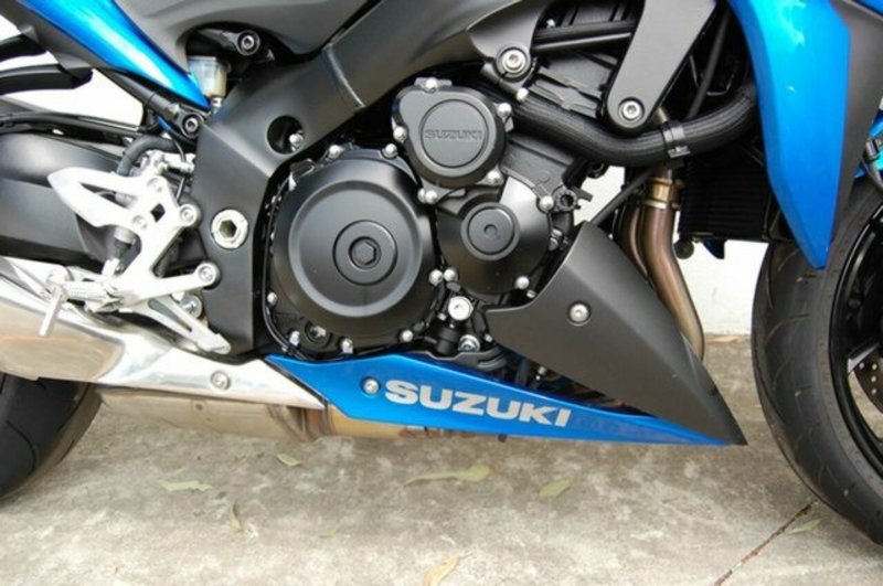 2015 SUZUKI 1000CC 1000CC L6