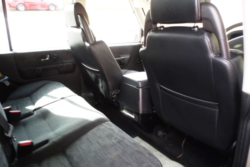 2003 LAND ROVER DISCOVERY TD5 4X4