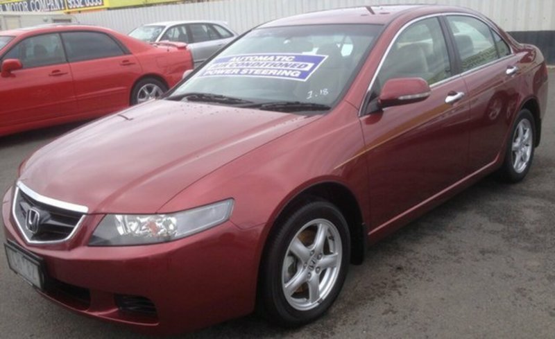 2004 HONDA ACCORD EURO