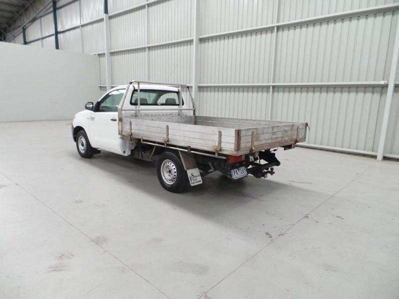 2005 TOYOTA HILUX