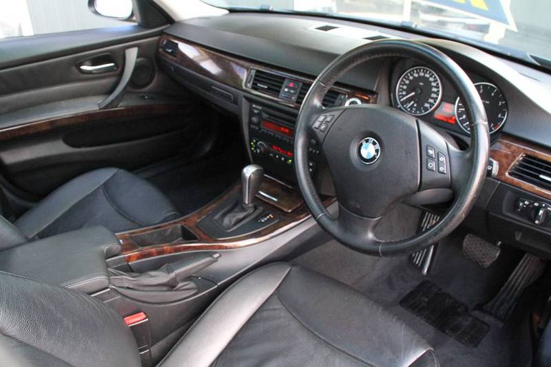 2005 BMW 3 20i EXECUTIVE E90