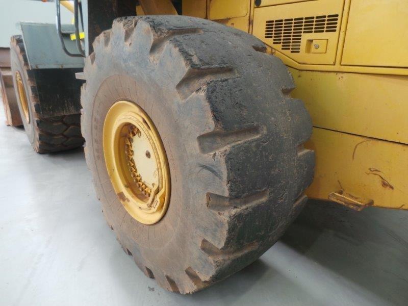 KOMATSU WA500-3