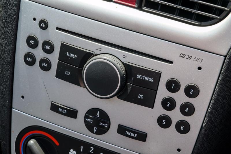 2006 HOLDEN TIGRA XC