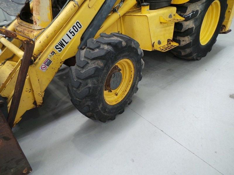 2000 NEW HOLLAND NH95
