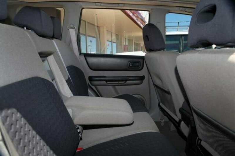 2006 NISSAN X-TRAIL ST-S 40th ANNIVERSARY T30 MY06