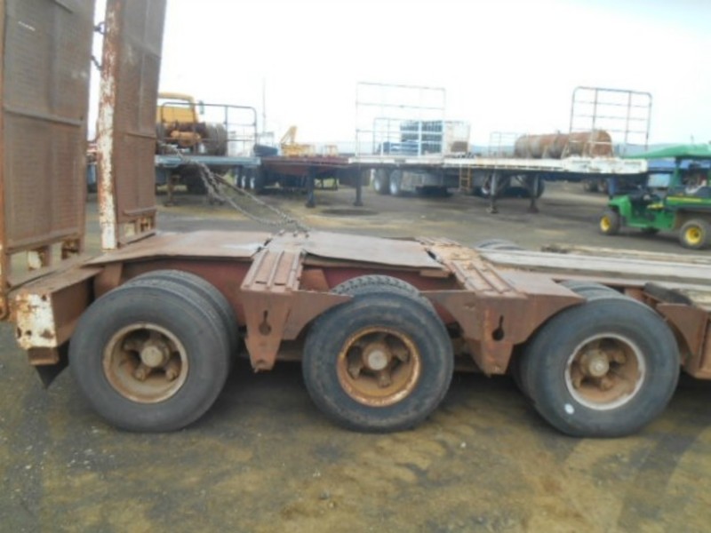 Drake Low LoaderPlatform Semi Trailer