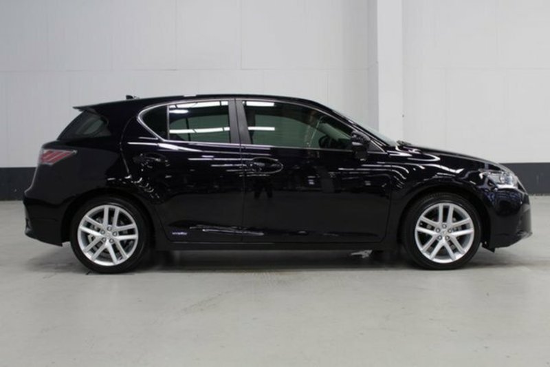 2015 LEXUS CT 200h. HYBRID LUXURY ZWA10R MY15