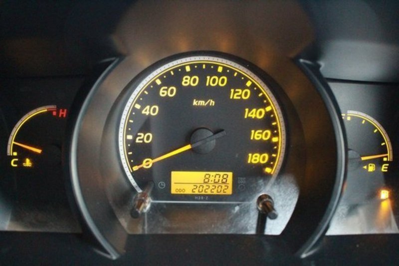 2009 TOYOTA HIACE LWB TRH201R MY07 UPGRADE