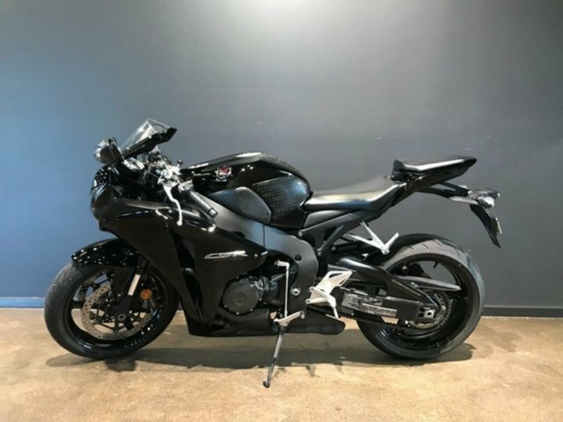 2009 HONDA CBR1000RR (fireblade)