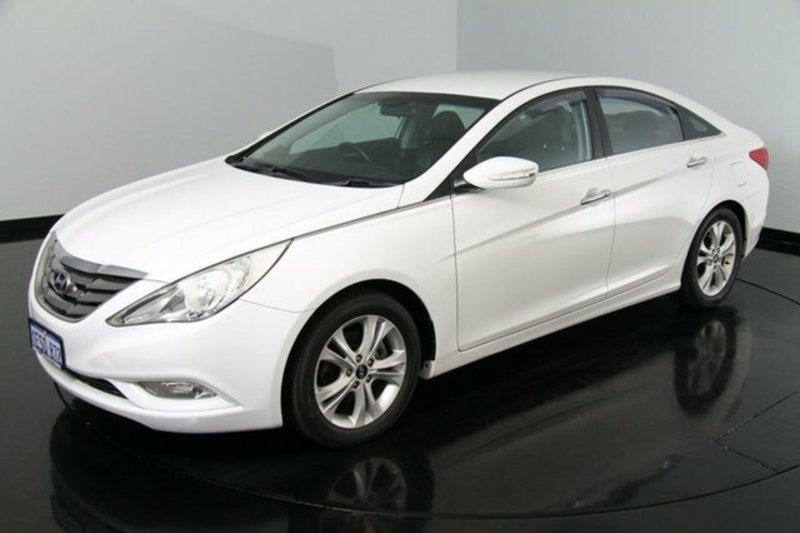 2010 HYUNDAI i45 ELITE YF MY11