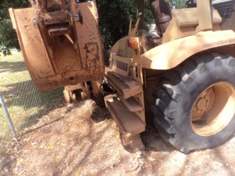 CASE 580K Backhoe Loader