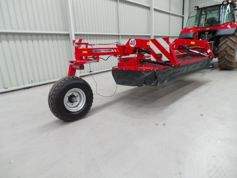 MASSEY FERGUSON 1382KC 3 Meter Mower \conditioner