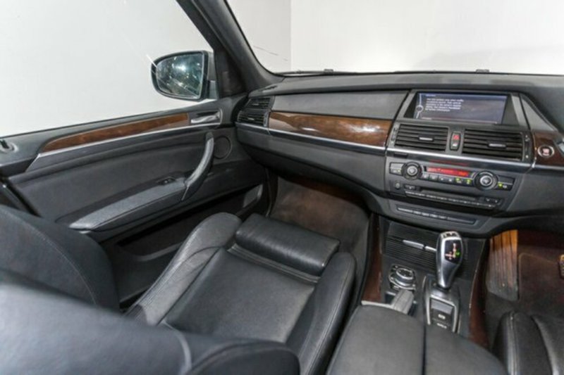 2012 BMW X5 xDRIVE 40d SPORT E70 MY12 UPGRADE