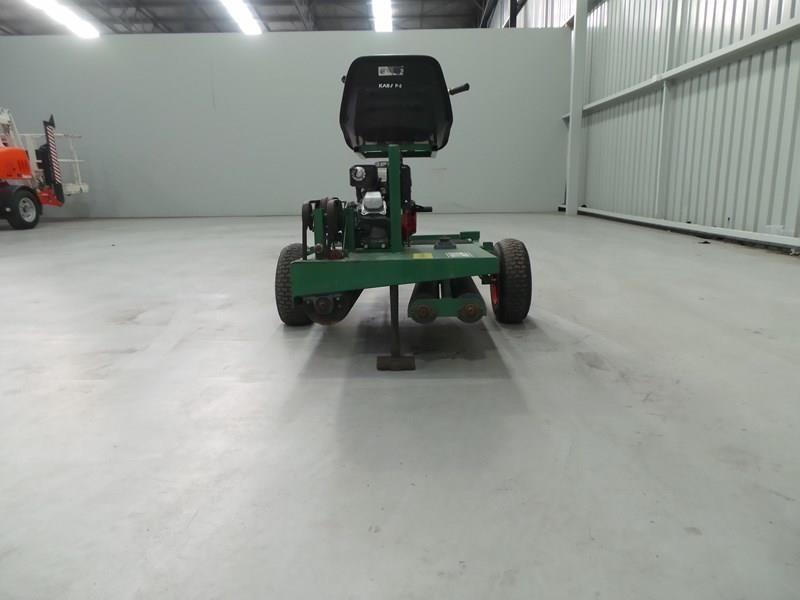 TURF TEC RIDE ON GREENS ROLLER