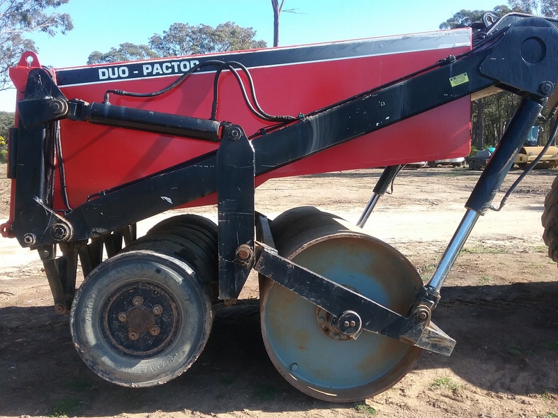 2003 MASSEY FERGUSON 399 TRACTOR