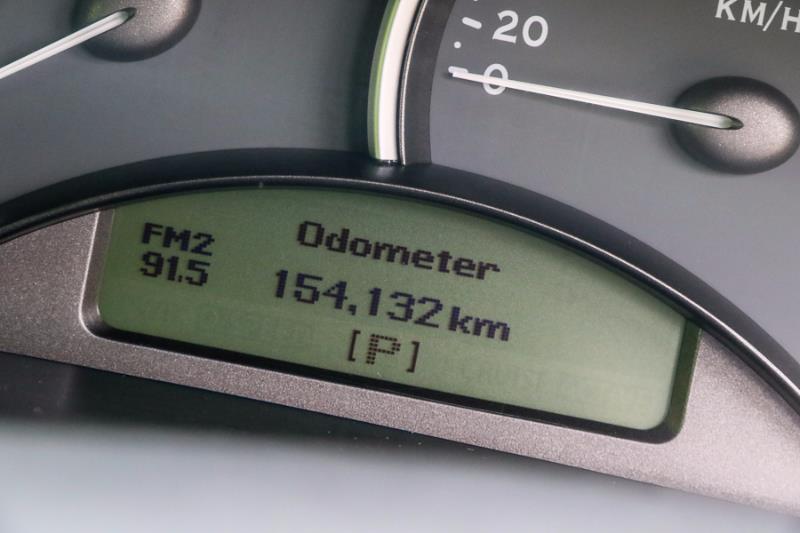 2006 HOLDEN ADVENTRA