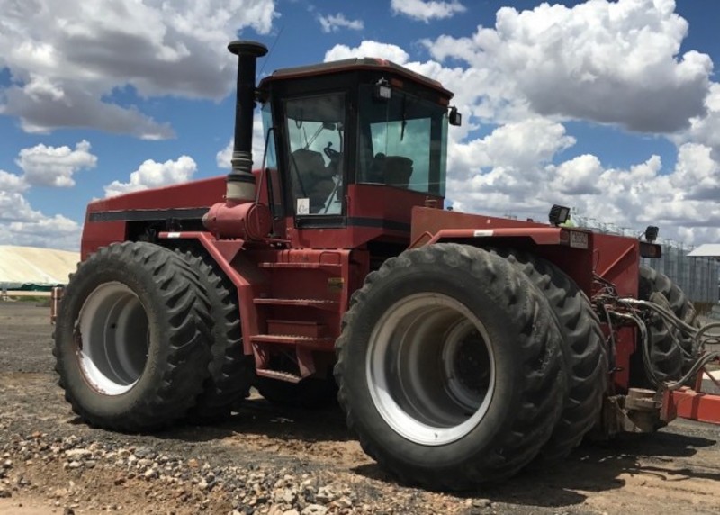 Case IH 9180 Tractor