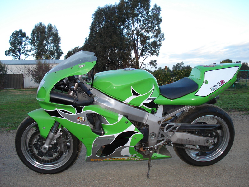 1996 KAWASAKI ZX 7R