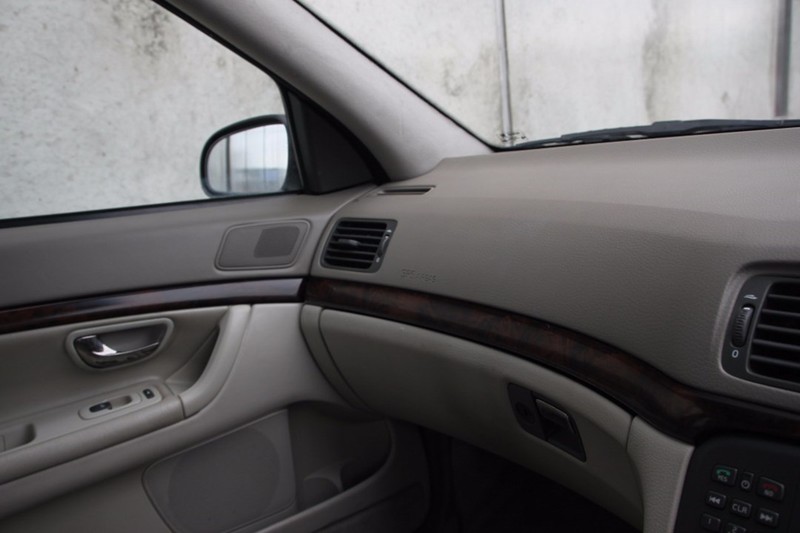 2000 VOLVO S80 T6 SE