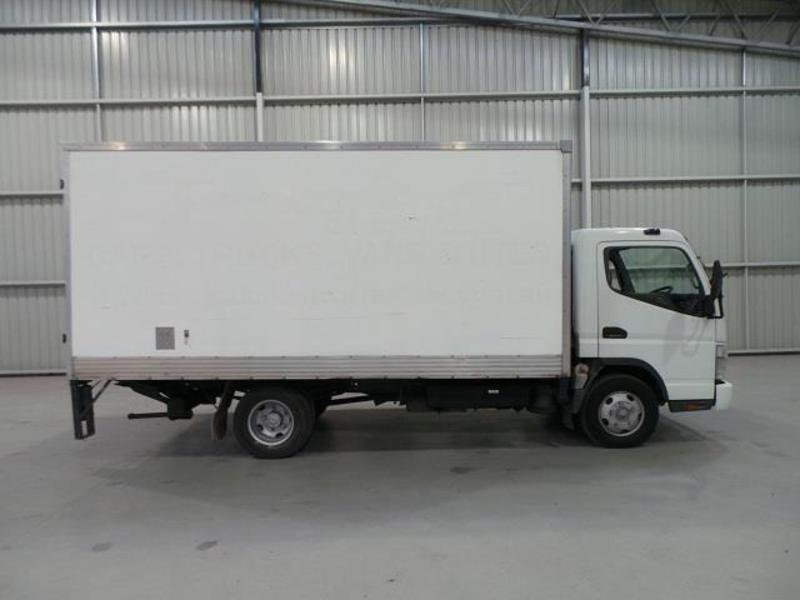 2006 FUSO CANTER PANTECH