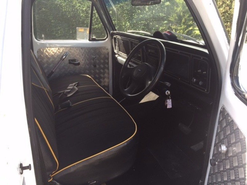 1979 FORD F350 F350 BEAVERTAIL F350 Truck
