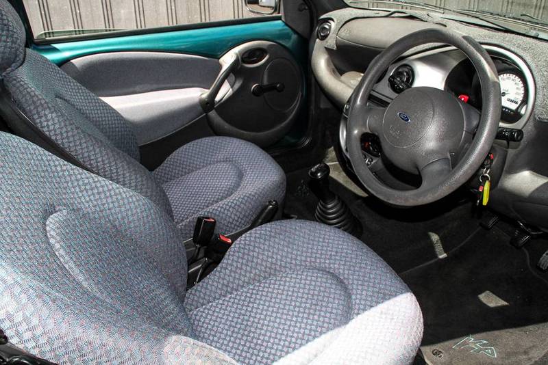 2001 FORD KA 2 COLLECTION