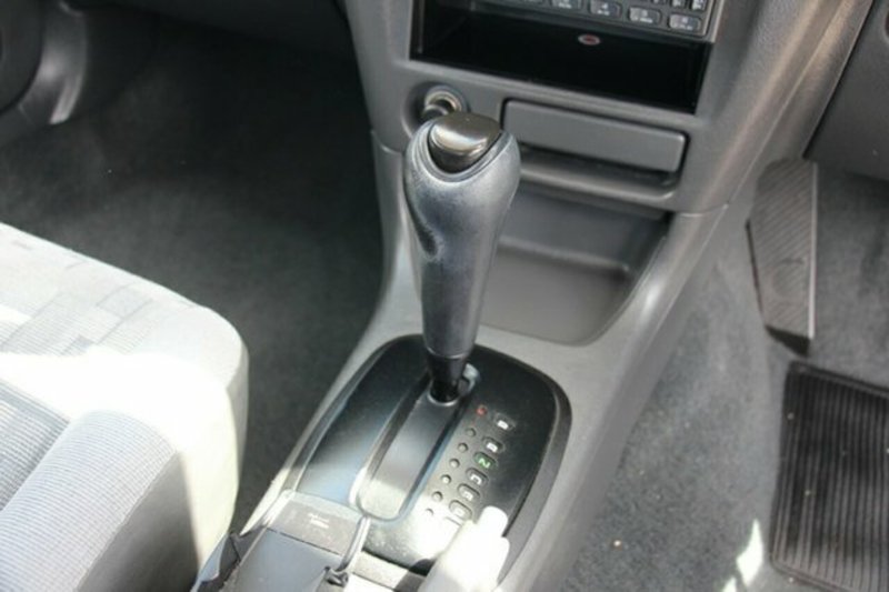 2001 MITSUBISHI LANCER GLi CE2