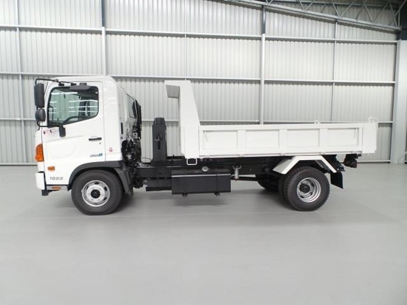 2016 HINO FC 1022-500 Series FC 1022-500 Series Truck