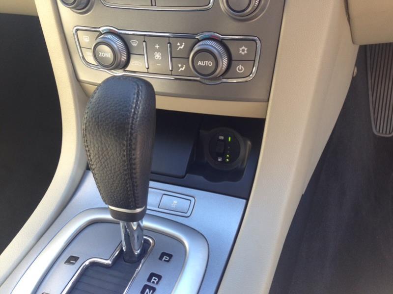 2010 HOLDEN CALAIS V REDLINE EDITION VE II