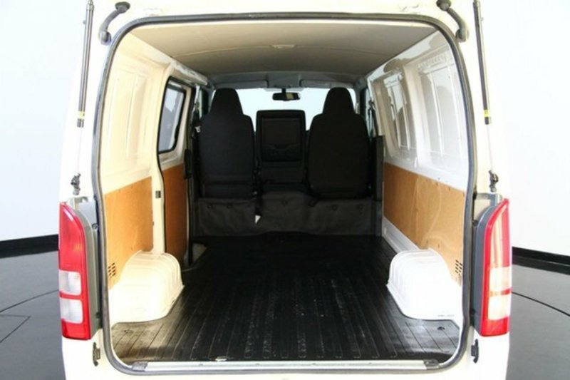 2012 TOYOTA HIACE LWB TRH201R MY12
