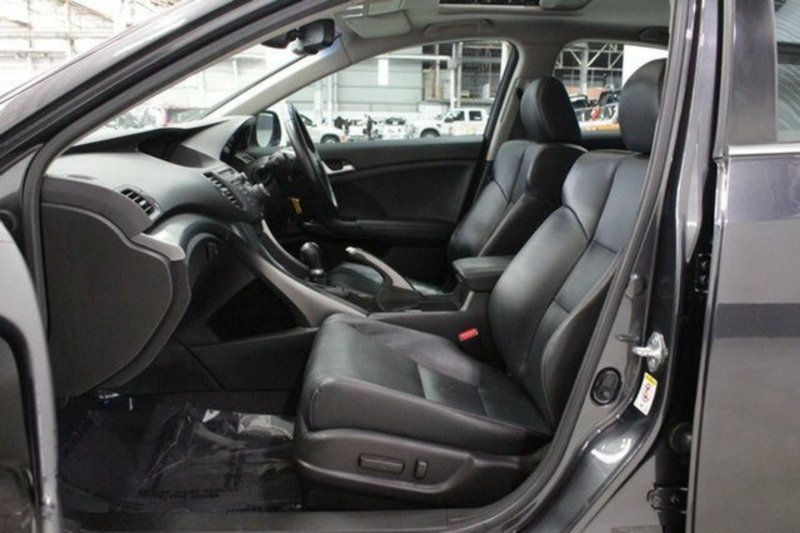 2011 HONDA ACCORD EURO LUXURY NAVI 10 MY11