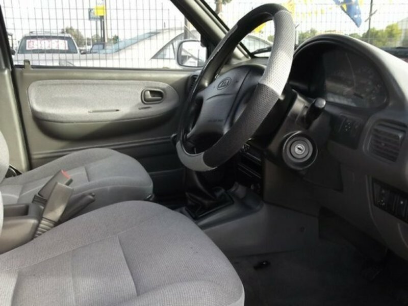 1999 KIA SPORTAGE (4x4)