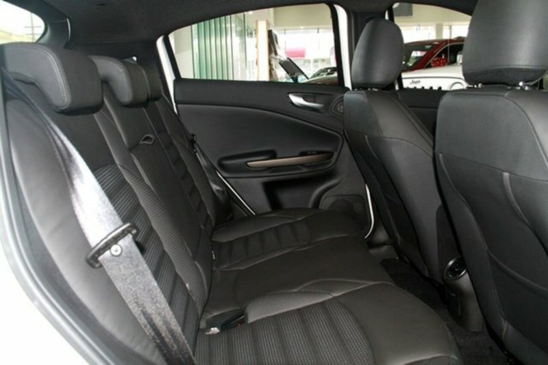 2015 ALFA ROMEO GIULIETTA DISTINCTIVE MY15