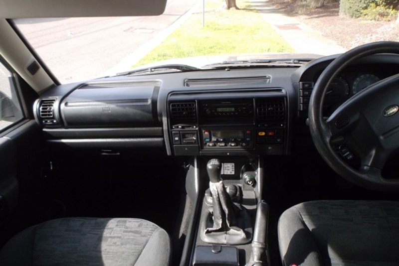 2003 LAND ROVER DISCOVERY TD5 4X4