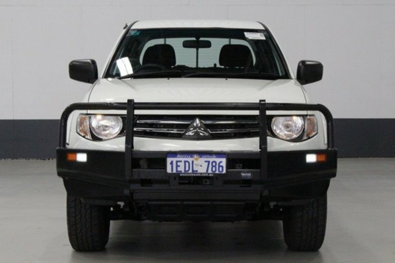 2013 MITSUBISHI TRITON GLX (4x4) MN MY13