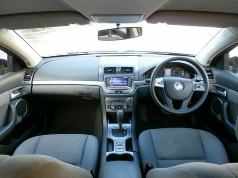 2011 HOLDEN COMMODORE OMEGA VE II