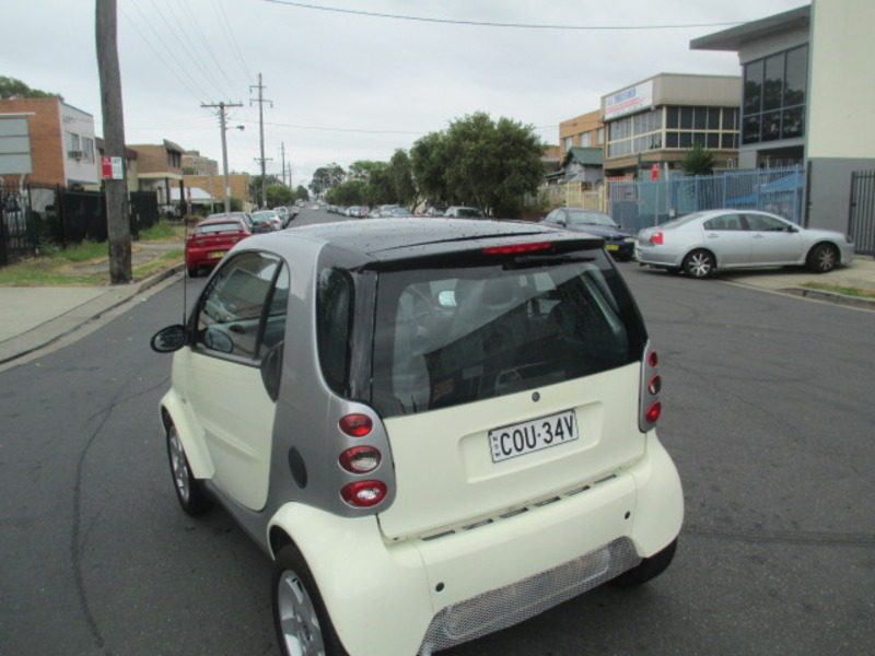 2003 SMART CITY-COUPE