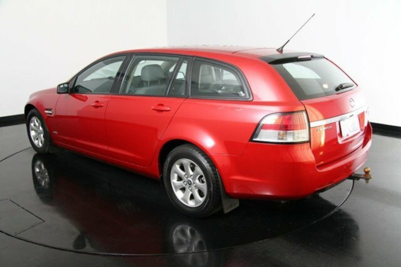 2011 HOLDEN COMMODORE OMEGA VE II