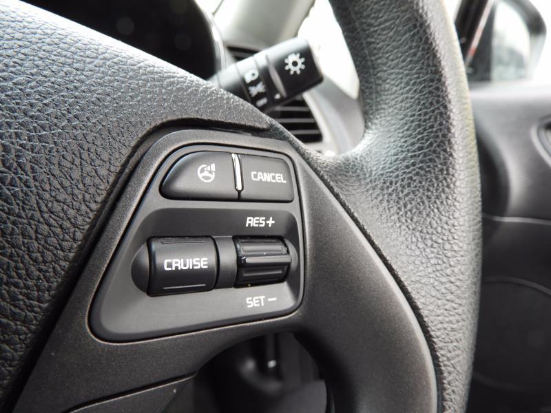 2016 KIA CERATO S YD