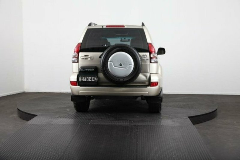 2007 TOYOTA LANDCRUISER PRADO GRANDE (4x4) KDJ120R MY07
