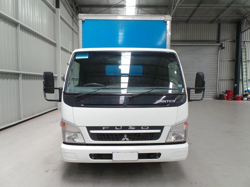 2010 FUSO CANTER PANTECH